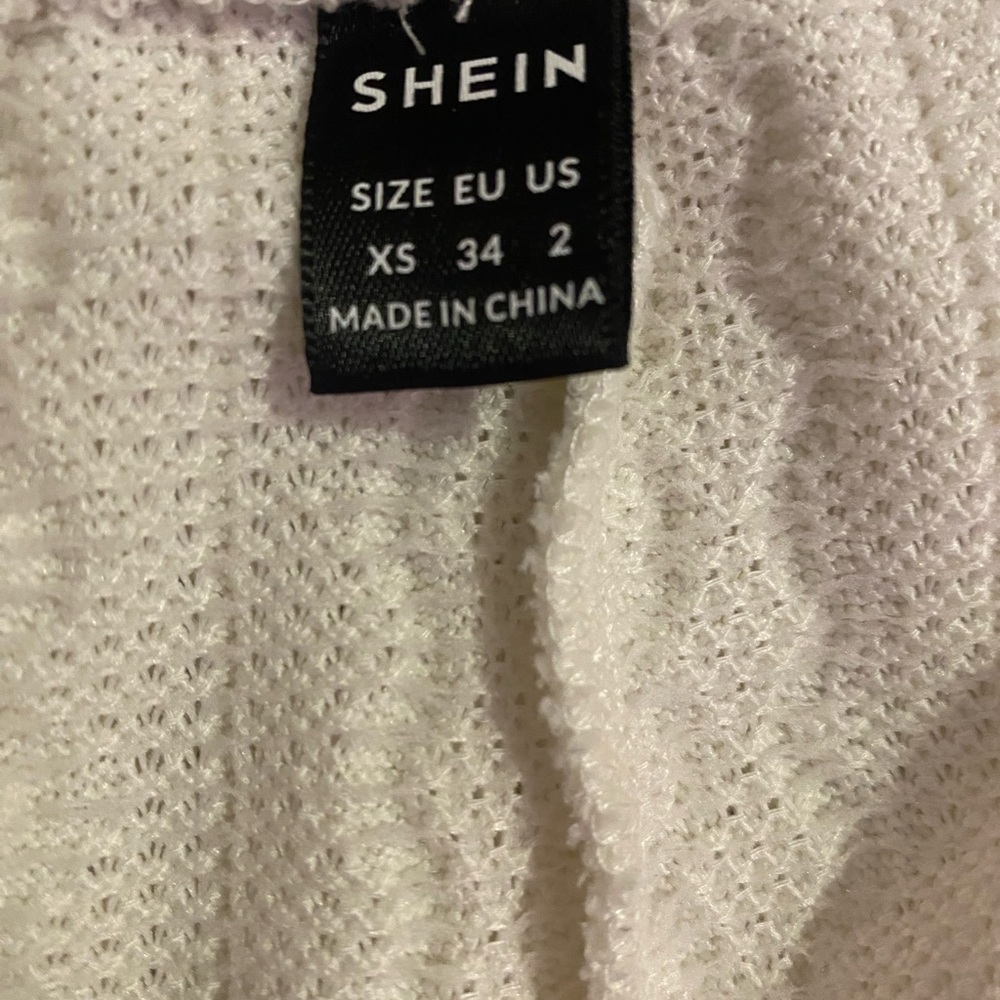 White shein xs shorts. - Picture 4 of 4